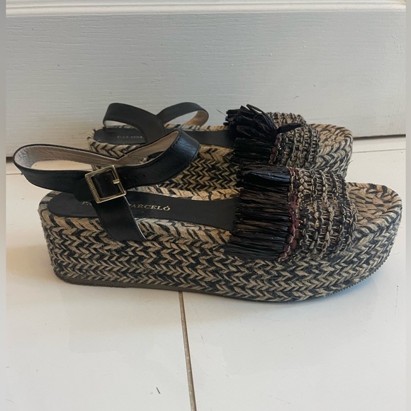 Paloma Barceló Beautiful wedge sandals with straw and fringes - Picture 3 of 5